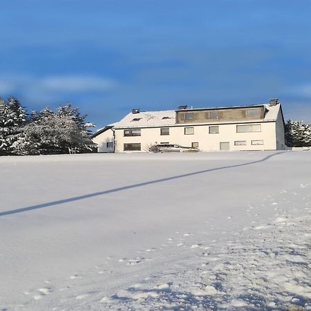 Beautiful Holiday Home Ideal For Hikers Kleinlangenfeld Экстерьер фото