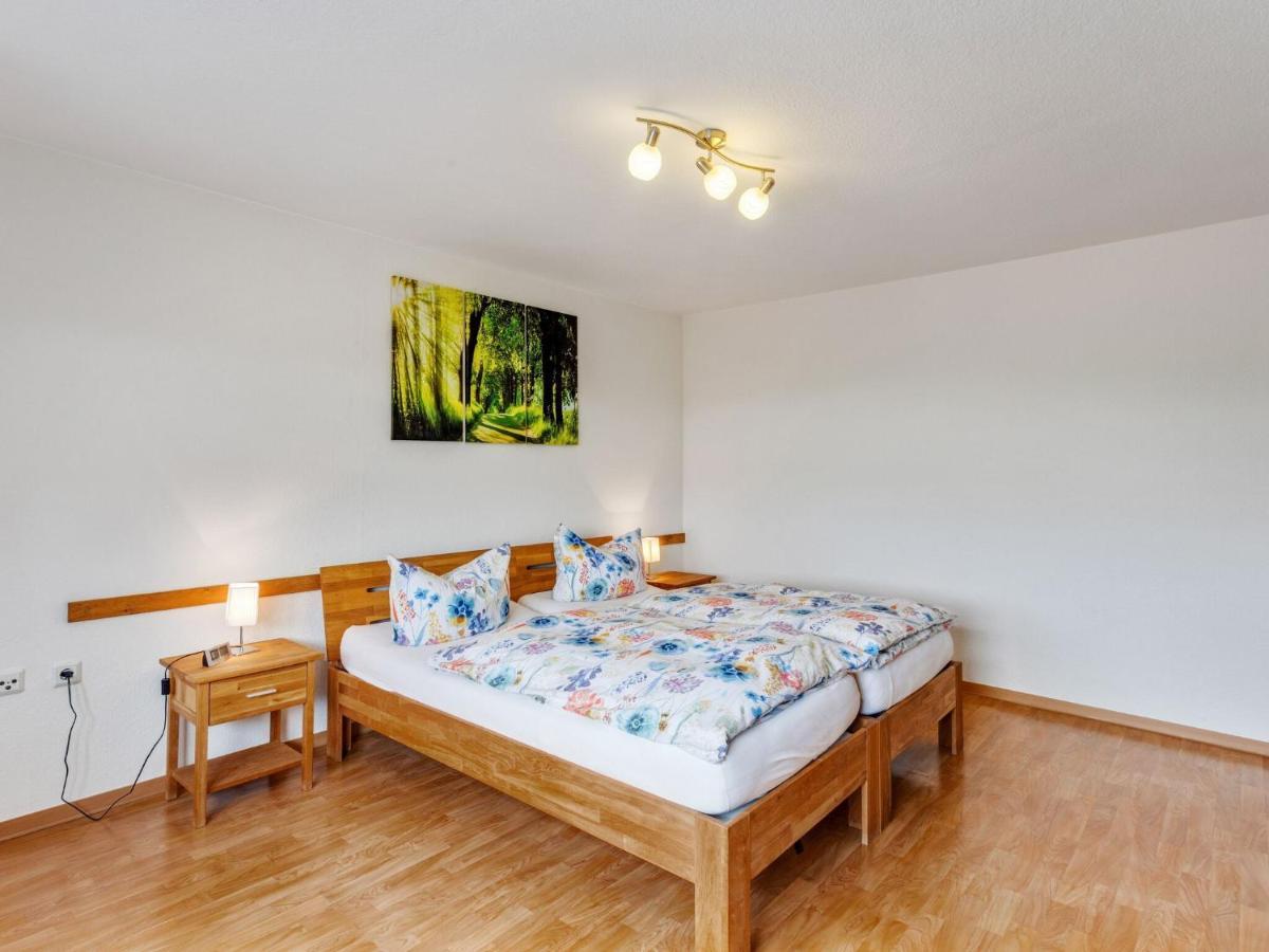 Beautiful Holiday Home Ideal For Hikers Kleinlangenfeld Экстерьер фото