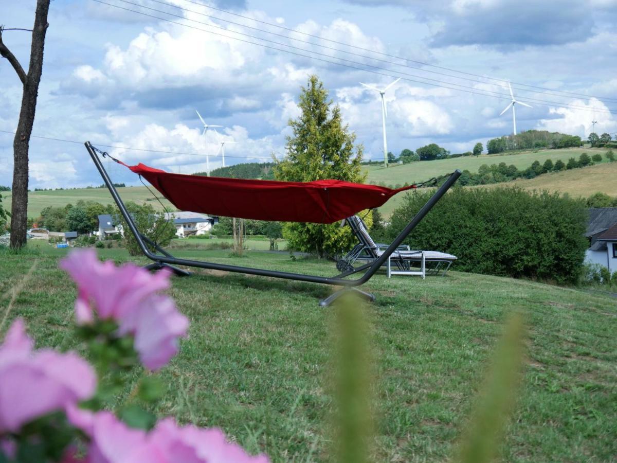 Beautiful Holiday Home Ideal For Hikers Kleinlangenfeld Экстерьер фото