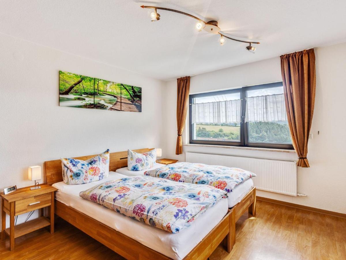 Beautiful Holiday Home Ideal For Hikers Kleinlangenfeld Экстерьер фото