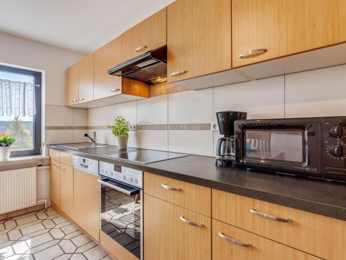 Beautiful Holiday Home Ideal For Hikers Kleinlangenfeld Экстерьер фото