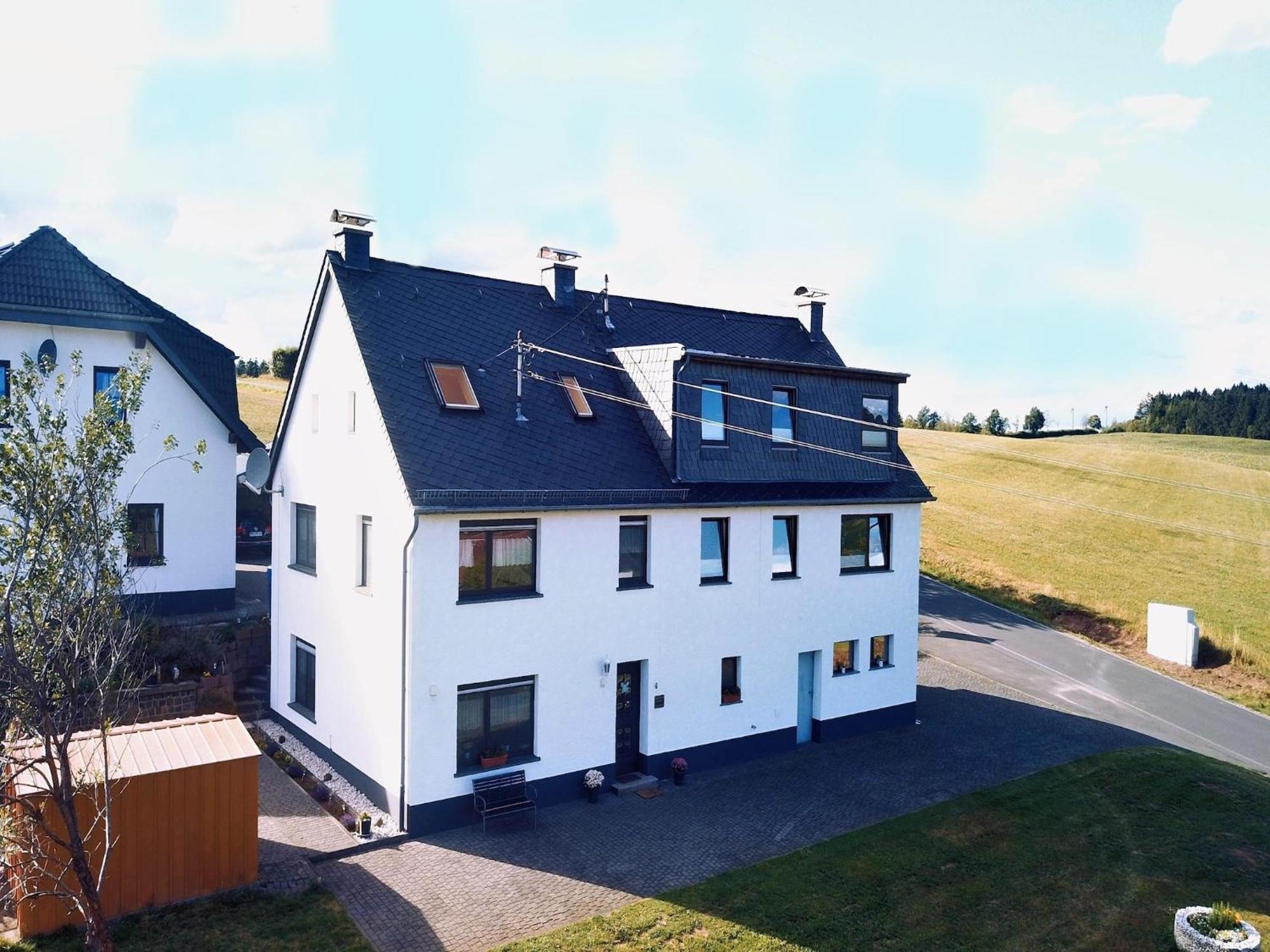 Beautiful Holiday Home Ideal For Hikers Kleinlangenfeld Экстерьер фото